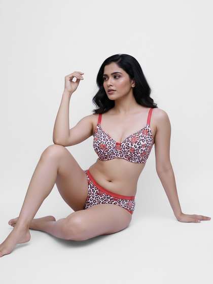 Taabu Brilliant White Printed
                          Padded T-shirt Bra Lingerie Set