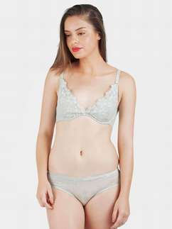 Shyle Pale Green Floral Lace Lingerie Set