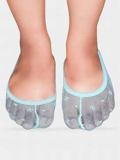 Shyle Light Blue Scallop Elastic Lace Seamless Ankle Socks