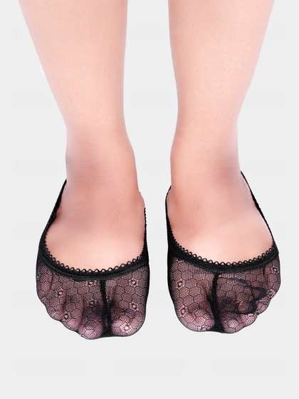 Shyle Black Beauty Lace Seamless Ankle Socks