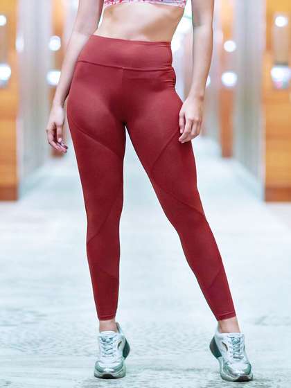 United Classic Red Zig Zag Seam Workout Leggings