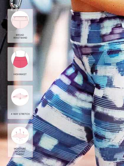 United Classic White Blue Stripe Print Workout Leggings