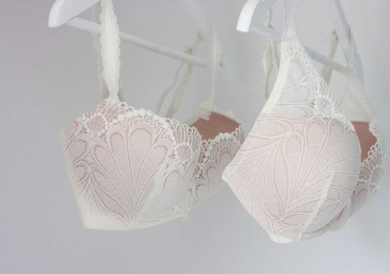 How Many Bridal Bras Should Every Woman Have?