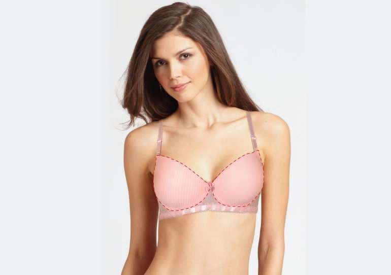 T-Shirt-Bra-Is-a-Padded-Bra